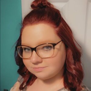 Meet your Posher, Stacy